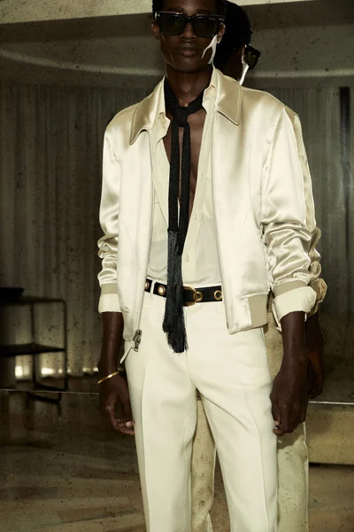 Look 20